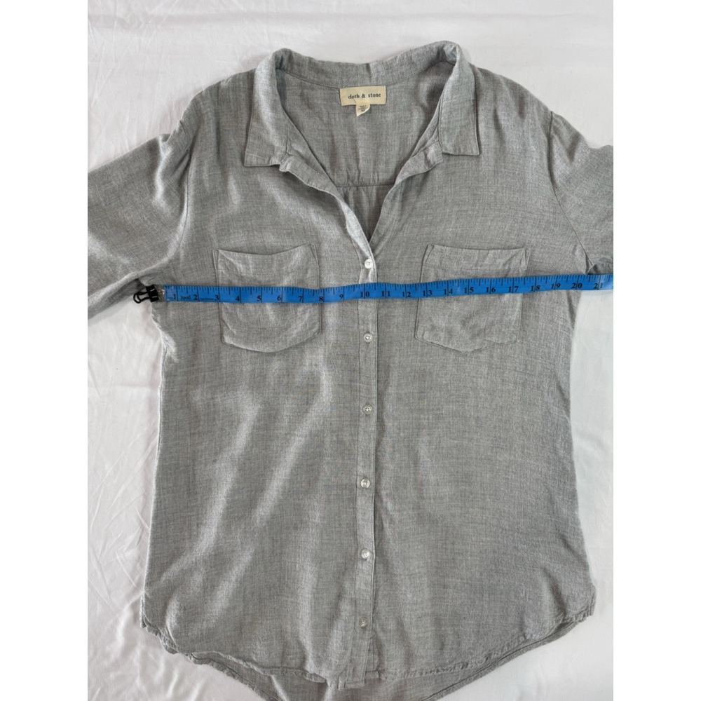Cloth & Stone Gray Button Front Shirt Medium Rayon Casual Pocket Button Down - Picture 5 of 8